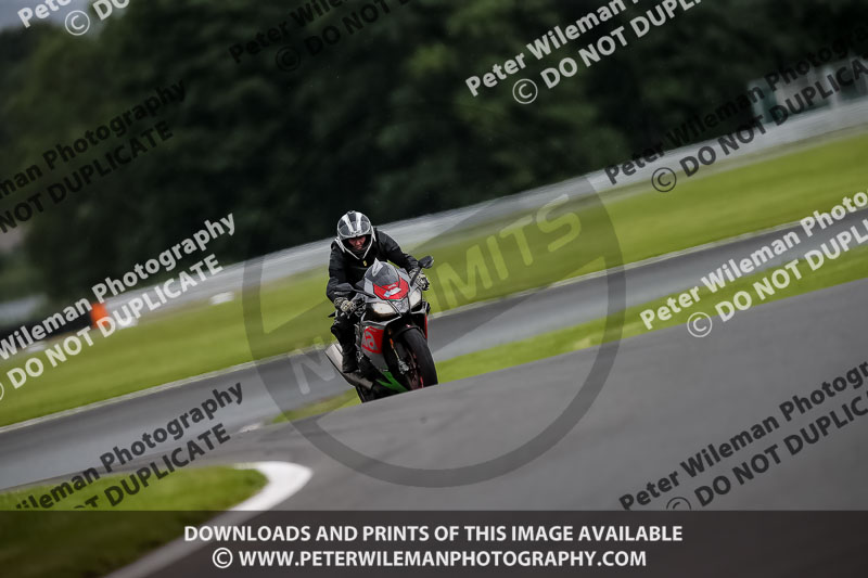 PJM Photography;anglesey;brands hatch;cadwell park;croft;donington park;enduro digital images;event digital images;eventdigitalimages;mallory;no limits;oulton park;peter wileman photography;racing digital images;silverstone;snetterton;trackday digital images;trackday photos;vmcc banbury run;welsh 2 day enduro
